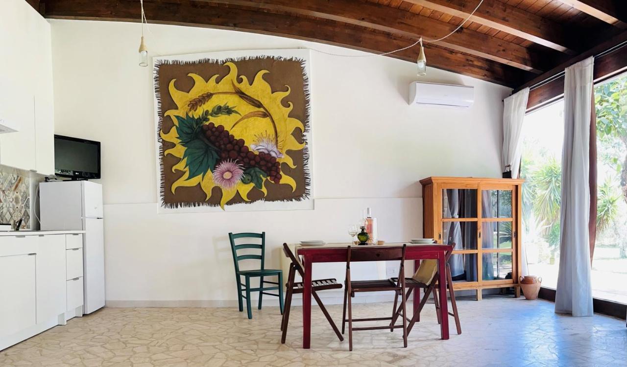 Li Papi Villa Galatone Exteriör bild