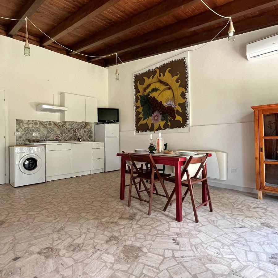 Li Papi Villa Galatone Exteriör bild